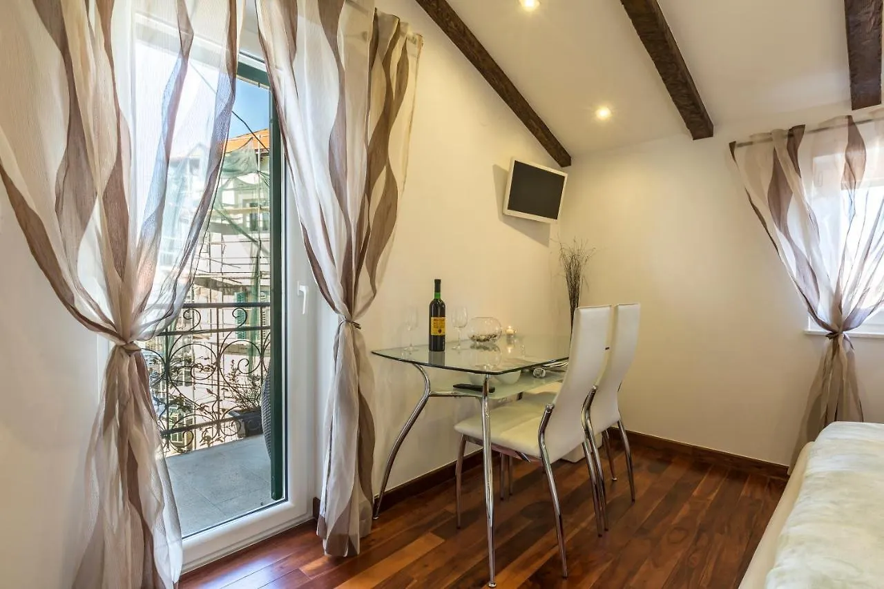 Tomadi Residence Split